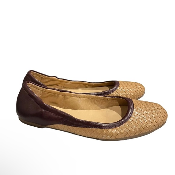 Cole Haan Irwin Ballet Flats Sandstone Woven Leather Sz 9.5 B - Picture 1 of 6
